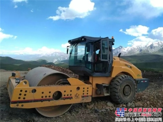 國機重工洛陽壓路機“梅開二度”，再次進駐甘孜藏族自治州！