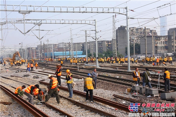 多省公布铁路建设进展 三季度铁路项目有望密集批复
