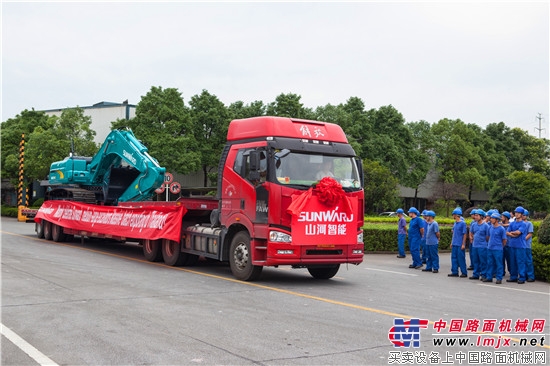 掘金一带一路 山河智能中大挖大批量出口泰国