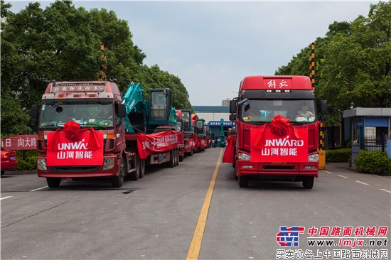 掘金一带一路 山河智能中大挖大批量出口泰国