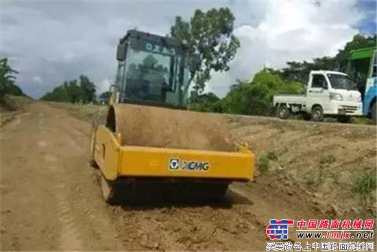 缅甸总统点赞徐工：为缅甸基础建设作出贡献！