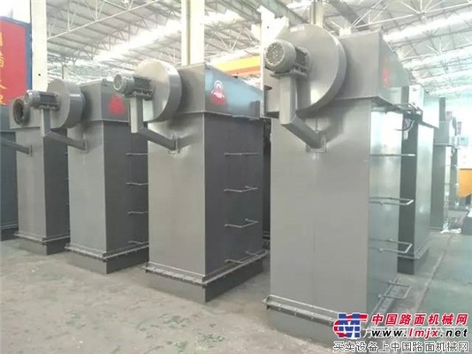 方圆集团建材机械有限公司最新研发15m²、25m²脉冲反吹式布袋除尘器投放市场