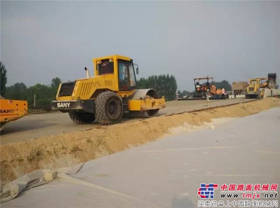 老设备 新工程：三一路机成套设备河南省道再立新功！ 
