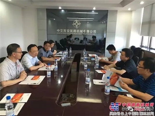 中交西筑董事长杨向阳会见蔡家坡管委会李颖峰副主任一行 