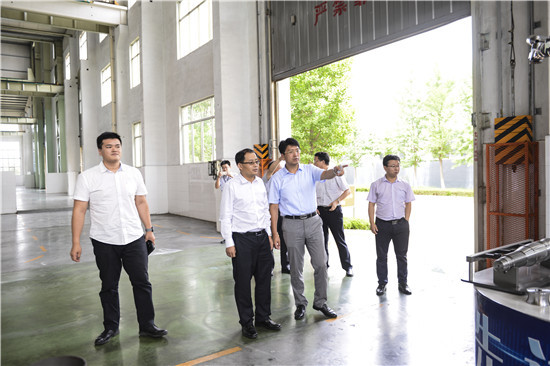 机械科学总院副院长单忠德一行来宾参观考察方圆集团