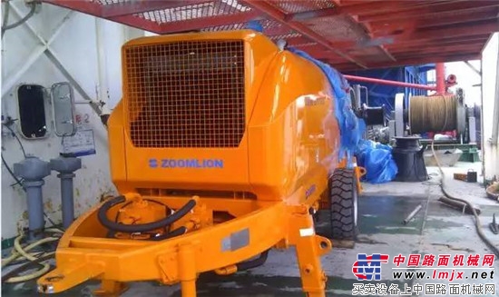 布料机泵车塔机齐上阵 中联重科设备组团助建港珠澳大桥！