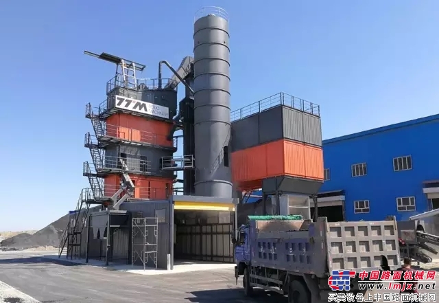 鐵拓機械4000環保型瀝青攪拌設備入駐新疆烏魯木齊