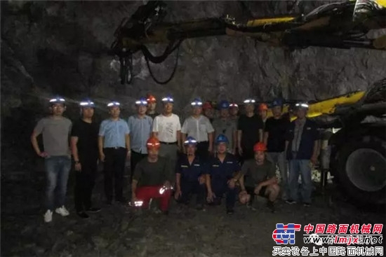 神勇，掘进1450米，徐工TZ系列凿岩台车奋战大盘山隧道