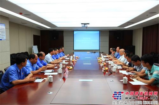 陝西省機械工程等6家學會到陝建機股份公司調研考察