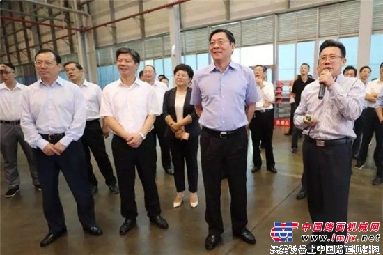 湖南省委书记杜家毫考察三一中源，鼓励三一打造一流的工程机械品牌 