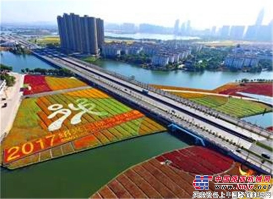 双十一，15000人用脚丈量“公路医生”英达的足迹
