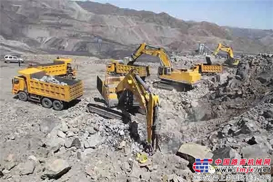 大型露天成套矿业装备国产化总结评审会在晋召开 