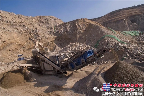 克磊镘设备成功应用于济南高速公路隧道破碎回收项目 