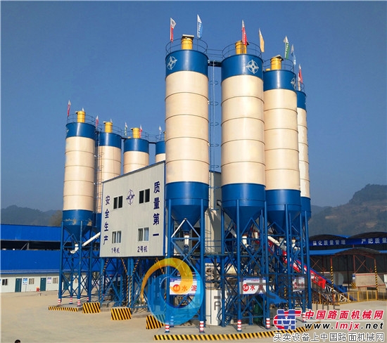 湖南潤通機械製造有限公司提前完成2017年任務