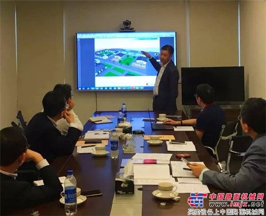 中交西築董事長楊向陽在卡拉奇會見中國港灣辦事處總經理王小平