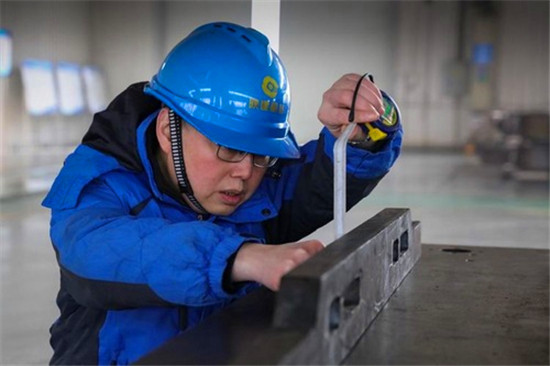 新年伊始，陕建机股份职工生产现场掠影