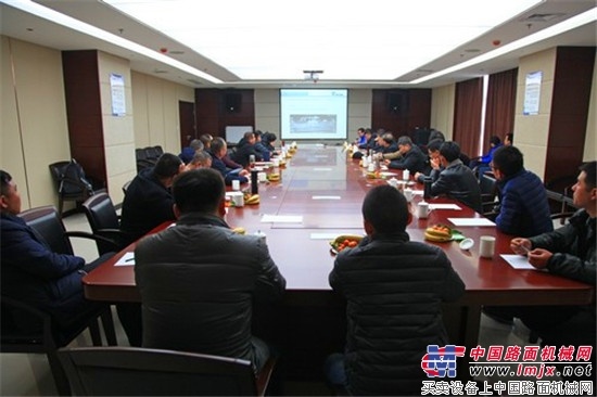 河北用户来陕建机股份参观考察