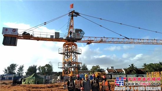 方圆塔机服役莫桑比克——莫中文化中心项目施工