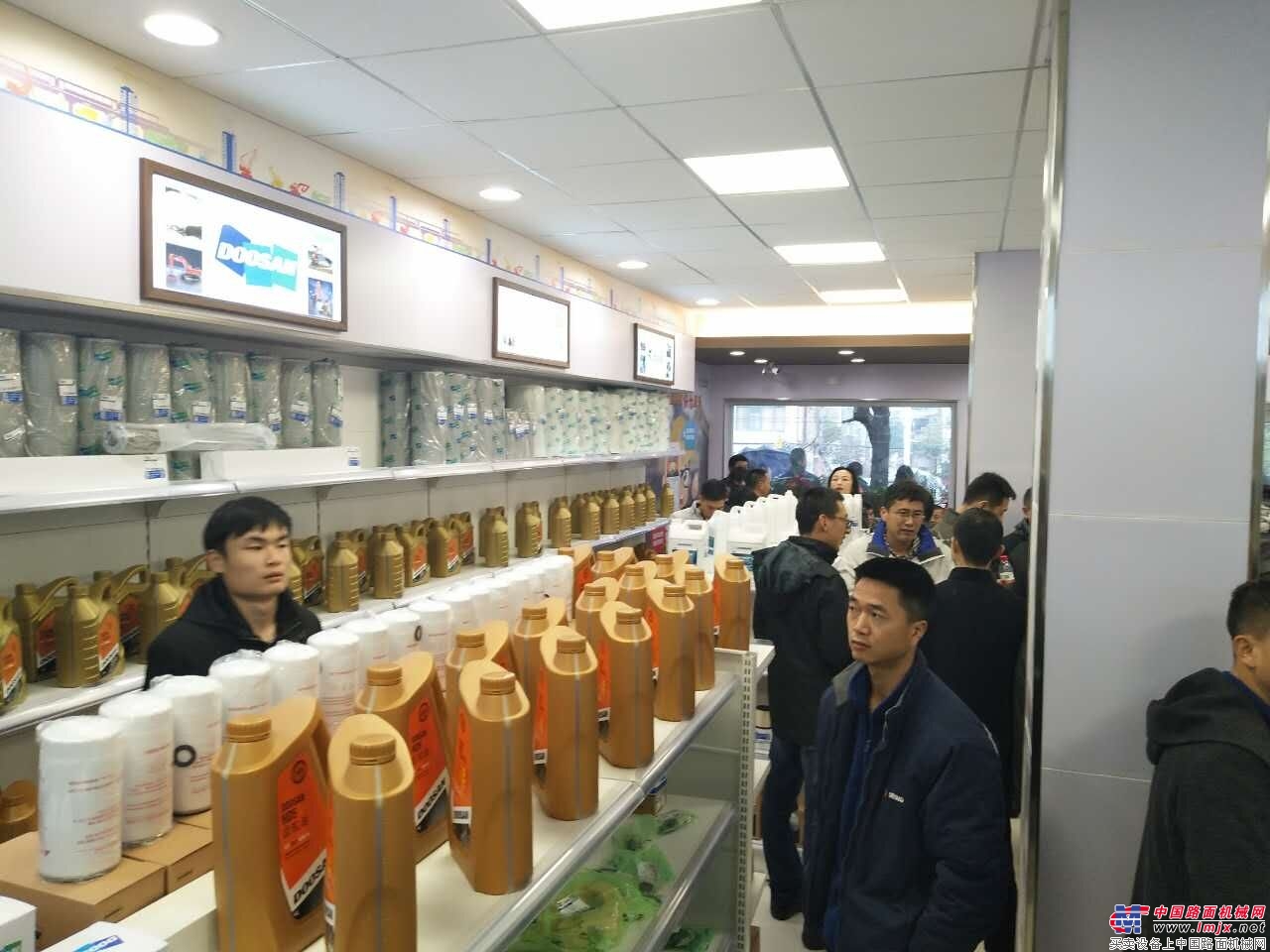 千裏馬楊義華：打造工程機械零配件無人銷售模式 開創工業新零售