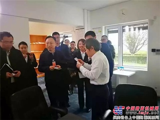 中交西筑董事长杨向阳参与中国交建装备重工事业部组织的调研活动