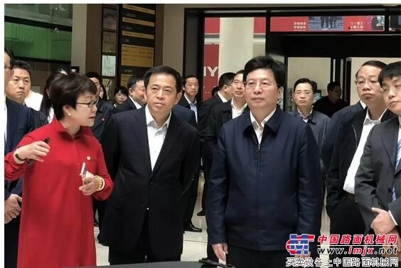 胡衡华赴三一众智新城现场办公 ，全力支持骨干企业转型升级