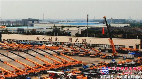 中国吊装行业首个“安全日”启动，徐工挺身而出彰显领导者风范！ 