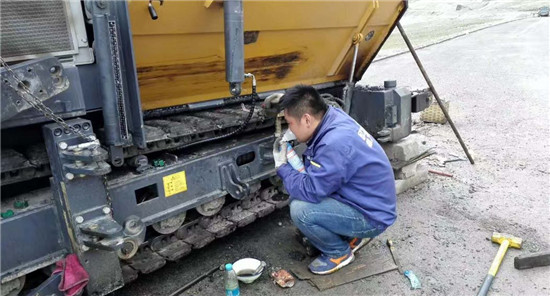 西南戰——致敬高海拔下的徐工道路服務人