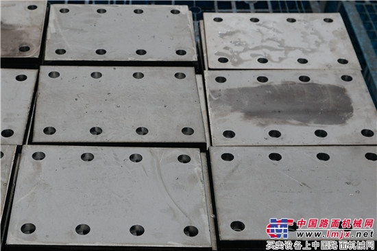 中马首座跨海大桥用上了大明不锈钢