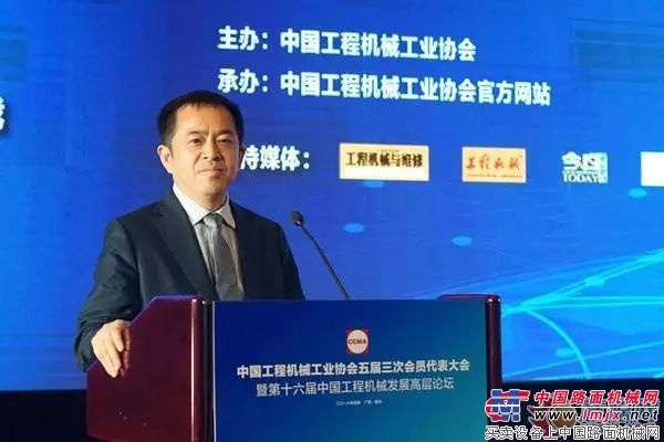 向文波：格局越高越不纠缠，智慧越高越不贪婪