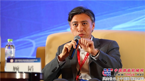 捷爾傑（JLG）出席中國工程機械行業協會代表大會暨第十六屆中國工程機械發展高層論壇