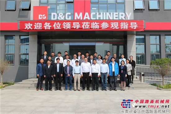 中国国际工程咨询协会采购分会率团参观考察廊坊德基机械 
