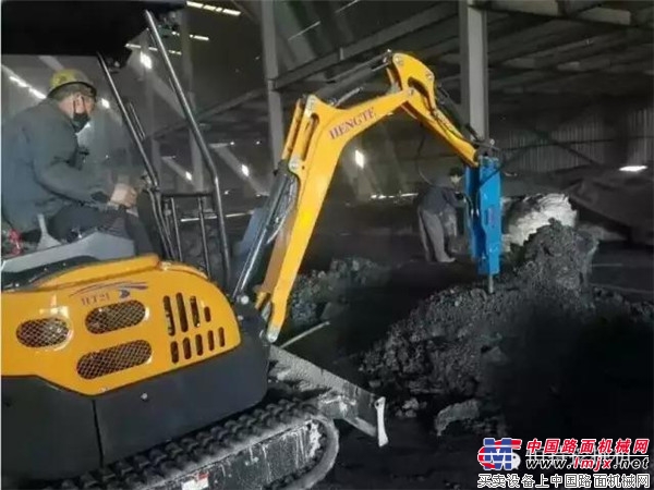 中国大能手晚会-恒特微型挖掘机挑战高难度项目完美收官