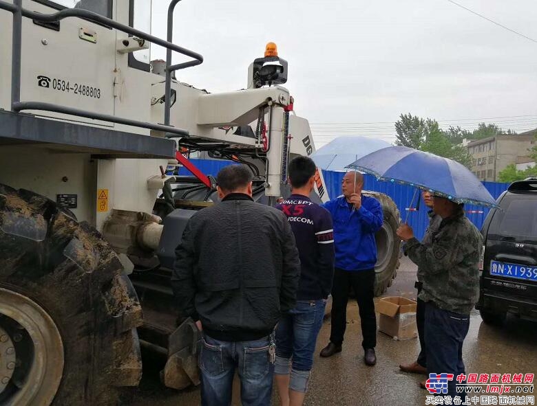 陕建机矢志一线的数控高工