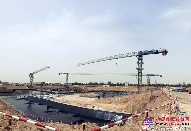 多台中联重科4.0塔机助建科威特国家重点工程！
