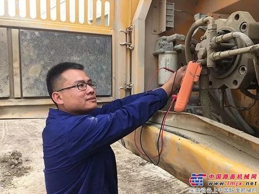 清凉一夏丨无论昼夜，徐工服务一直在线