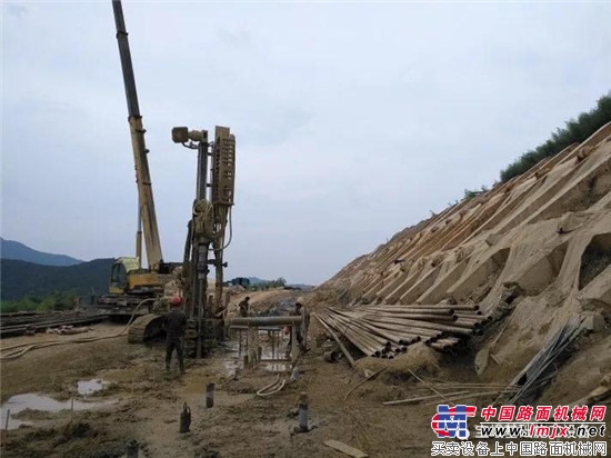 3台宝峨-克莱姆钻机40天解决广东仁新高速施工难题，北京正茂岩土公司万米200 mm直径抗滑桩工程再创佳绩