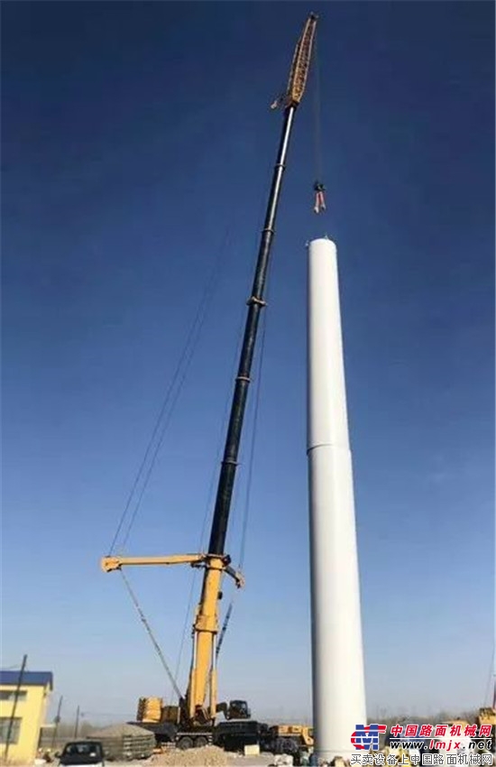 徐工QYA1200全地麵起重機唐山南堡風電場風電吊裝作業