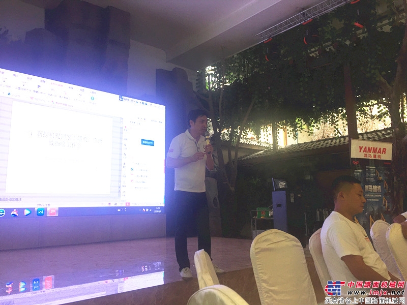 2018第二届成都微挖节举行 共商共建微挖行业秩序