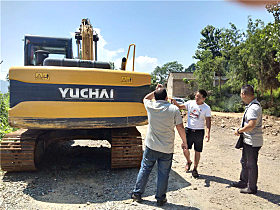 玉柴YC135-9挖掘機顏值超群