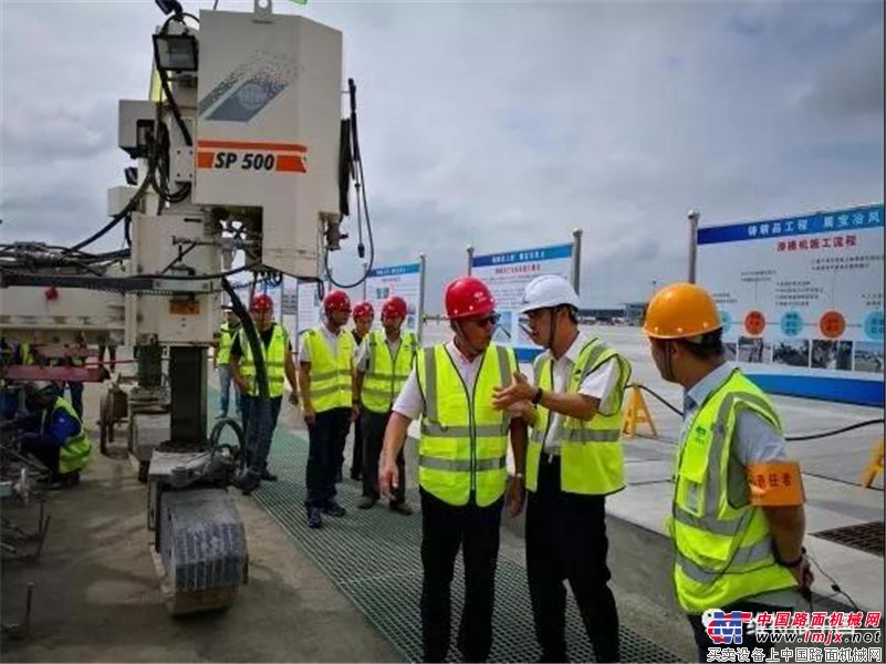 维特根：领先技术 精品工程——纪上海机场机坪工程混凝土滑模技术观摩暨学术交流活动