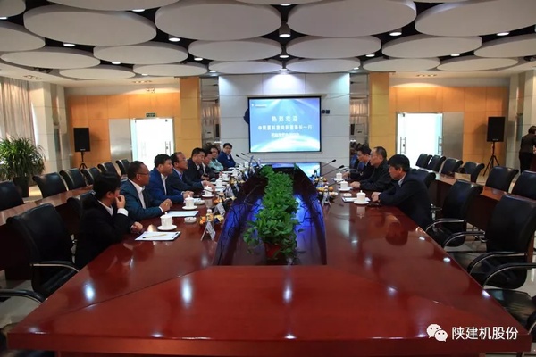 中联重科董事长来陕建机股份参观交流