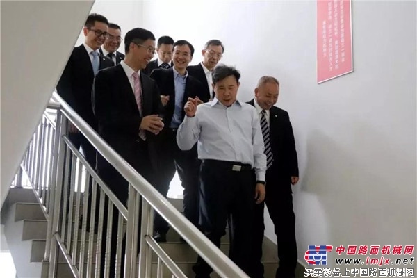 梁稳根走进三一工学院，寄语学员成为智能制造引领者