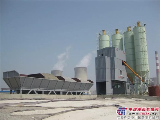 方圆HZS120D搅拌站批量出口