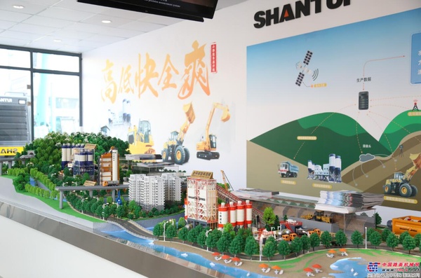匠心制造 开拓创新:山推建友展示全系列混凝土施工解决方案