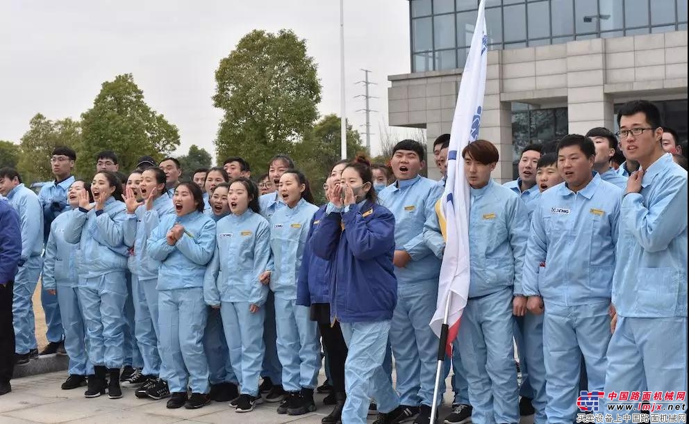 燃烧你的卡路里！徐工汽车举办了一场近千人参加的全民健身活动！