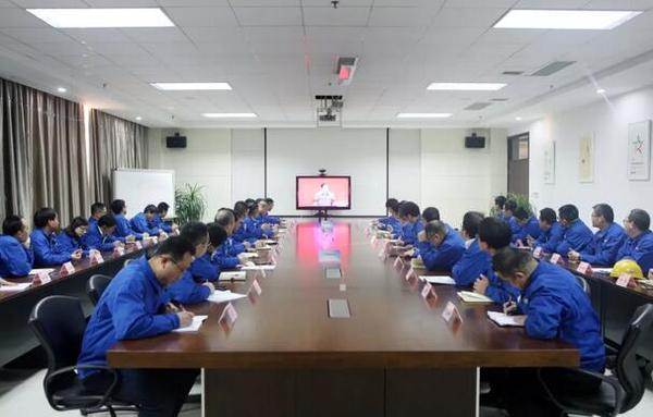 山重建机组织收听收看集团“大干一季度·实现开门红”视频动员会议