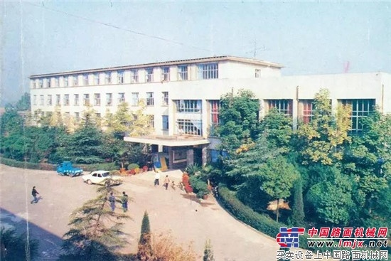 中联重科传承创新铸就塔机品牌 全球最大塔机智能工厂即将亮相