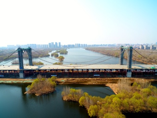 沈阳东塔跨浑河桥施工进入收尾阶段