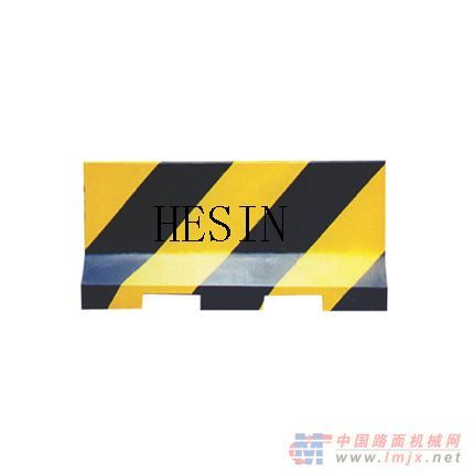 供应硬隔离墩