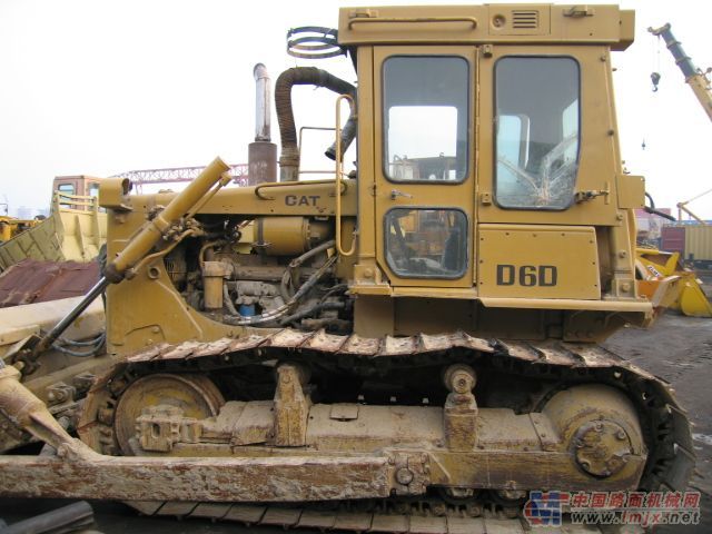 供应出售二手卡特推土机D7G、D7H、K8L、D8K、D8N、D9N